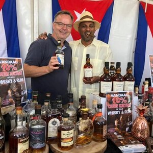 Slijterij en Wijnhuis Zeewijck image 1