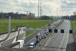 Ongeluk in Wijkertunnel: tunnel in beide richtingen dicht