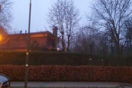 Brandweer aan Oosterboslaan in Heiloo