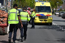 Wielrenner gewond na aanrijding op Kennemerstraatweg