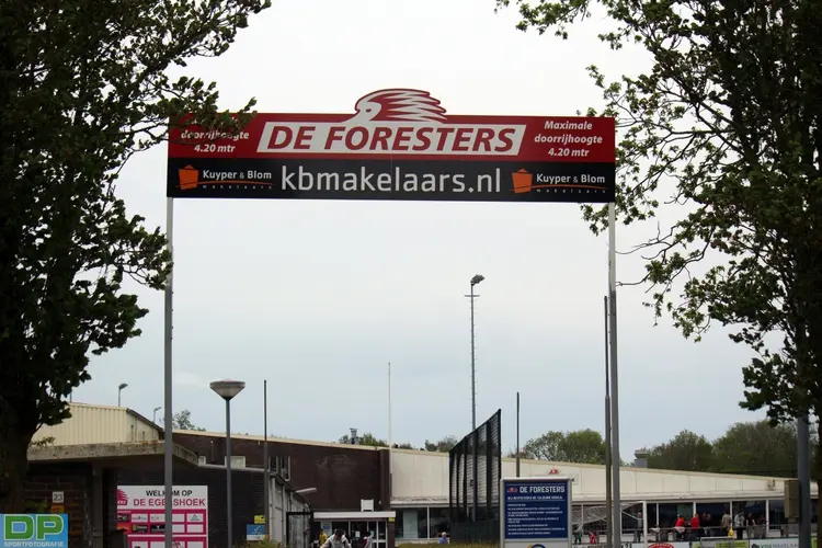 De Foresters houdt promotiekansen in leven en plaatst zich voor finale