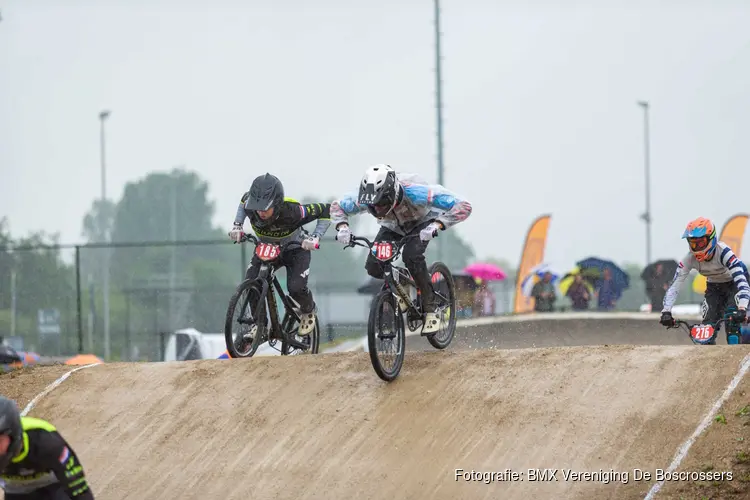 Boscrossers scoren op nat NK BMX: 4 finalisten