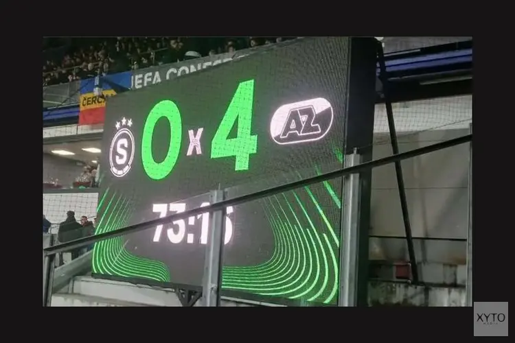 AZ overtuigend naar kwartfinales Conference League