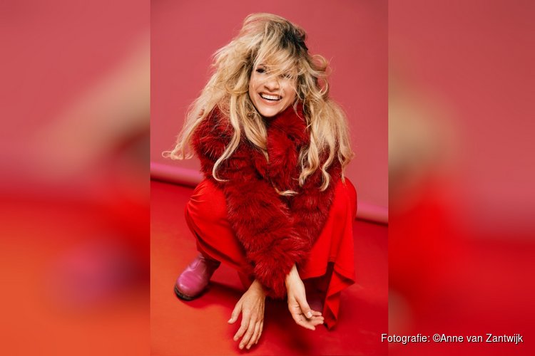 Ellen ten Damme met nieuw werk te zien in Victorie op 10 april