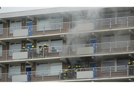 Brand in woning flatgebouw aan de Maasstraat in Alkmaar