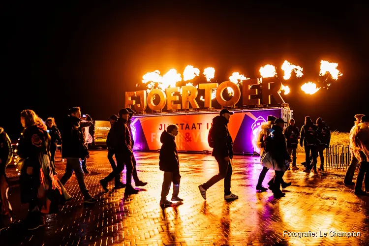 Fjoertoer Egmond trekt opnieuw duizenden wandelaars: eerste 10.000 inschrijvingen binnen