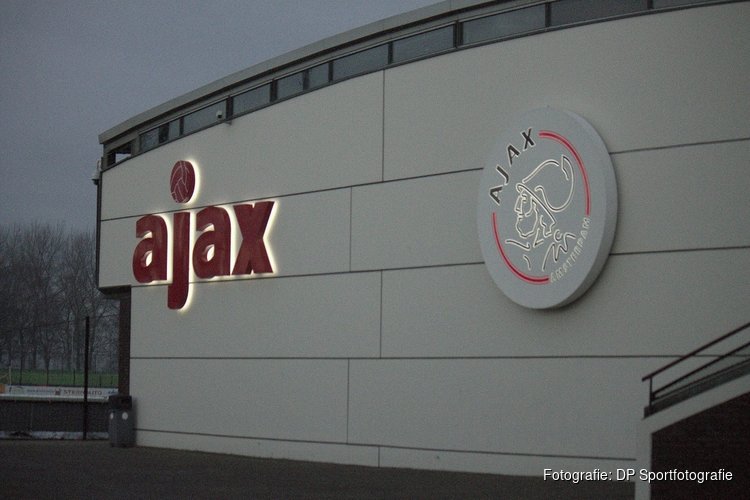 HSV begint competitie in 1e klasse met winst op De Toekomst