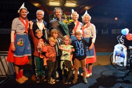 Laurens ten Dam gehuldigd op Alkmaarse wielerbaan