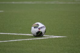 HSV met punt uit Breezand