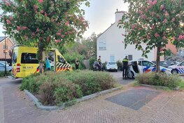 Verwarde man zwaait met mes in Heiloo