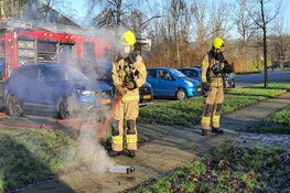 Elektrische fiets spontaan in brand op schoolplein Heiloo