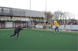 Nieuw waterveld hockeyvereniging De Terriërs
